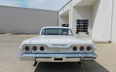 Chevrolet-Impala-1963-White-Red-25857-8