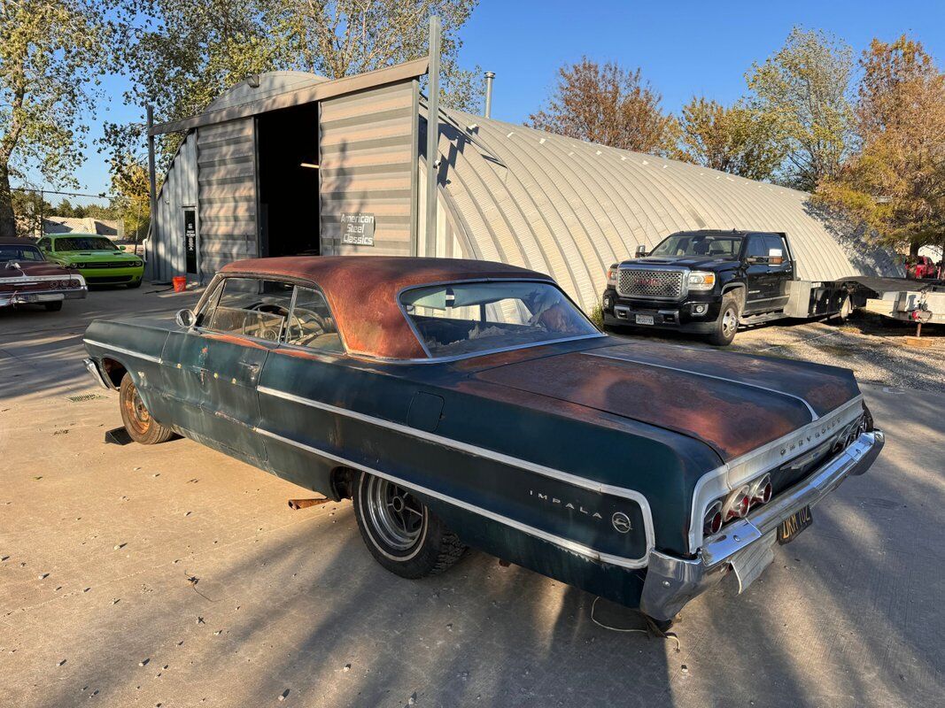 Chevrolet-Impala-1964-Turquoise-Turquoise-99999-3