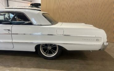 Chevrolet-Impala-1964-white-784-20