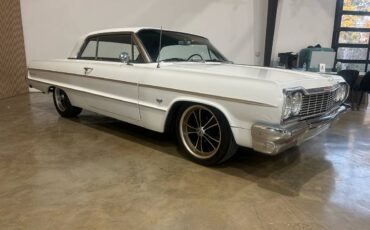 Chevrolet-Impala-1964-white-784-5