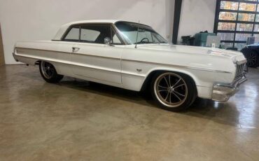 Chevrolet-Impala-1964-white-784-7