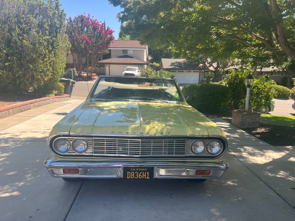 Chevrolet-Impala-1964-yellow-32187-7