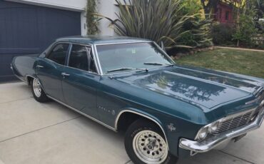 Chevrolet-Impala-1965-green-149669-6