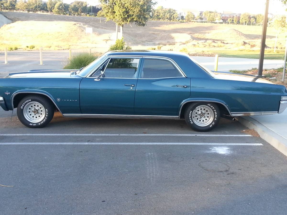 Chevrolet-Impala-1965-green-149669-9