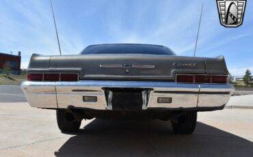 Chevrolet-Impala-1966-Gold-Black-4941-5