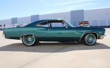 Chevrolet-Impala-1966-Green-Black-132694-7