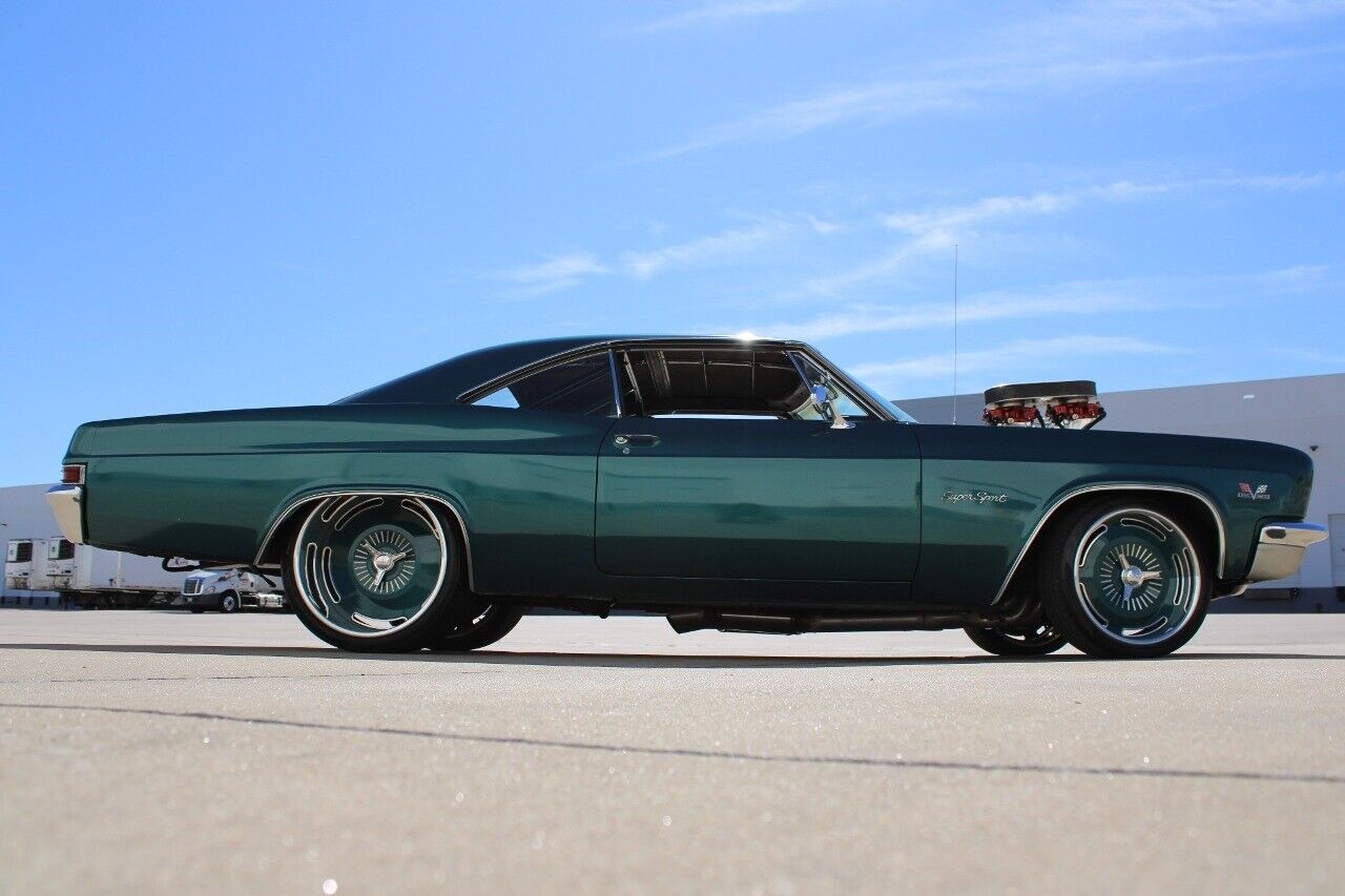 Chevrolet-Impala-1966-Green-Black-132694-8