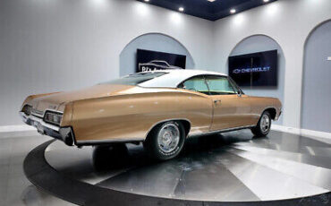 Chevrolet-Impala-1967-Gold-Tan-132190-6