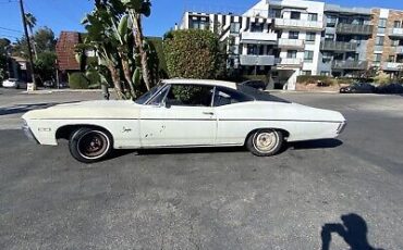 Chevrolet-Impala-1968-Yellow-125529-2