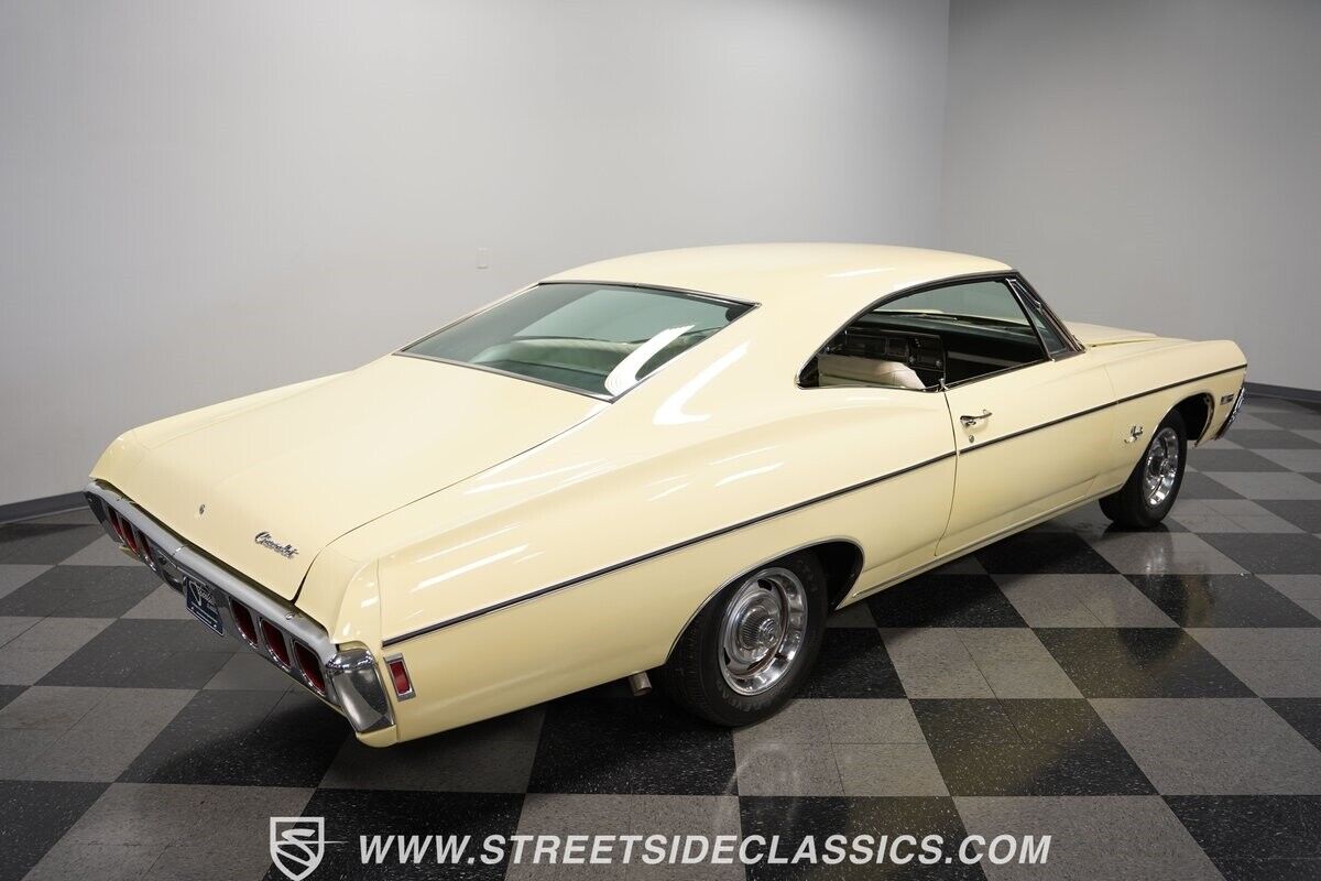 Chevrolet-Impala-1968-Yellow-Parchment-136279-29