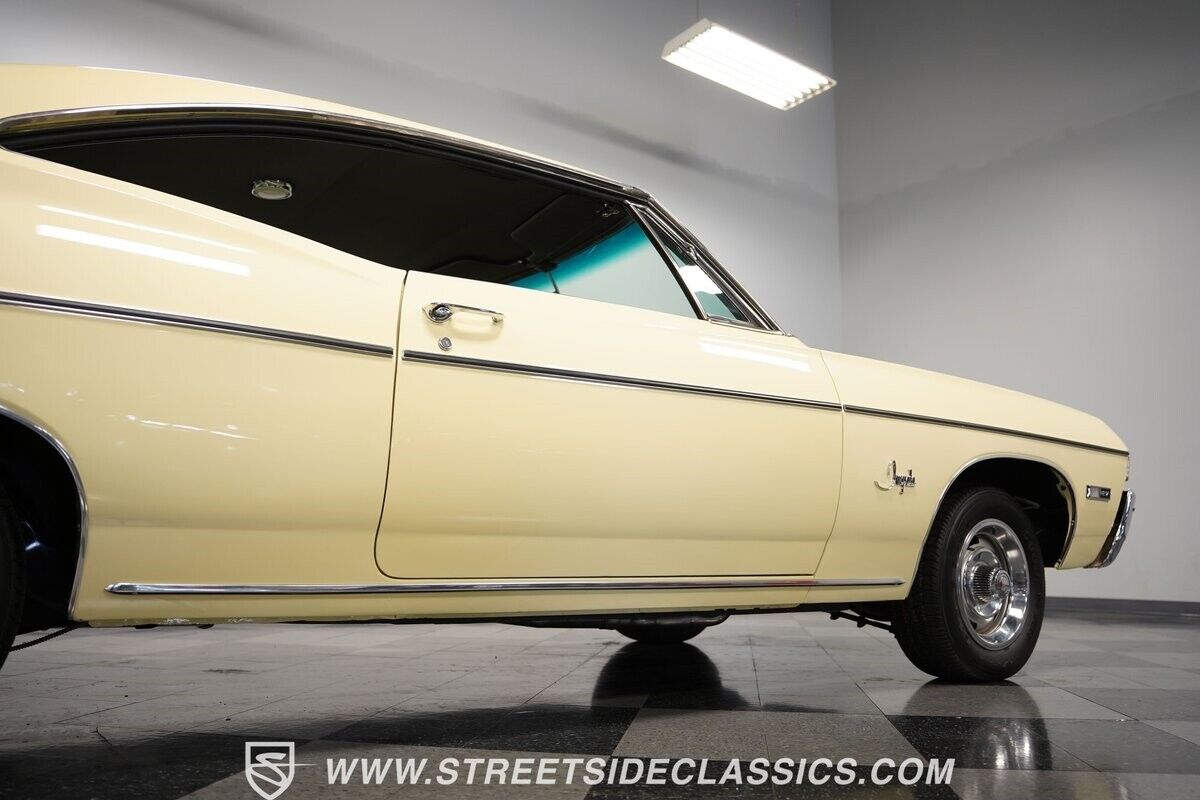 Chevrolet-Impala-1968-Yellow-Parchment-136279-31