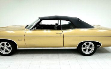 Chevrolet-Impala-1970-Gold-Black-74596-2