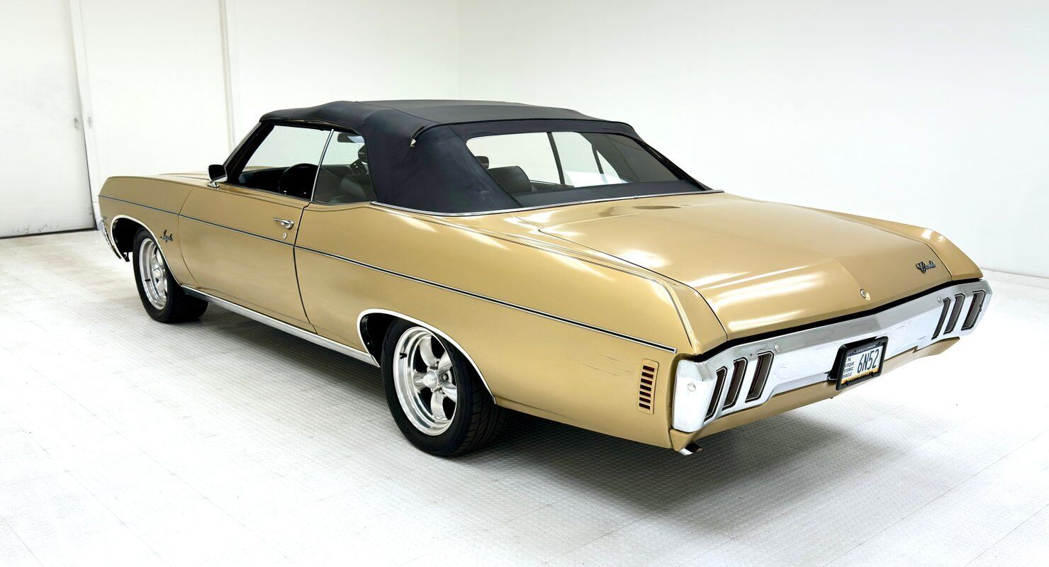 Chevrolet-Impala-1970-Gold-Black-74596-4