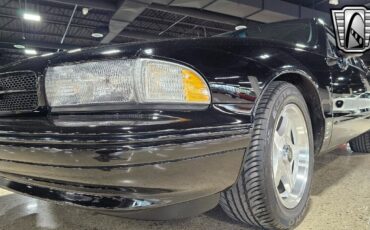 Chevrolet-Impala-1994-Black-Gray-70740-9