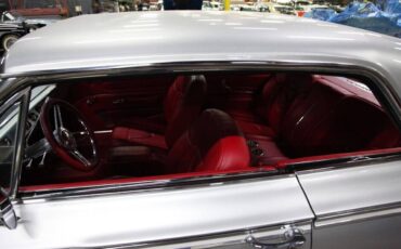 Chevrolet-Impala-502-Coupe-1962-Silver-Red-55630-23