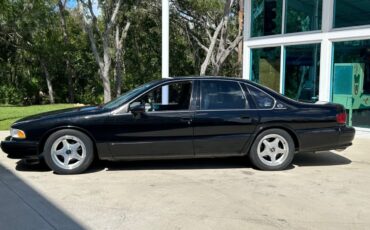 Chevrolet-Impala-Berline-1994-Black-Gray-128138-6