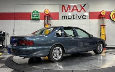 Chevrolet-Impala-Berline-1995-159463-6