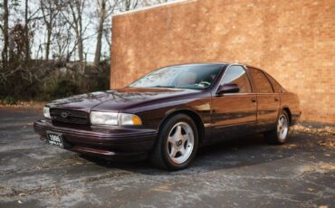 Chevrolet-Impala-Berline-1995-Burgundy-Gray-53675-1