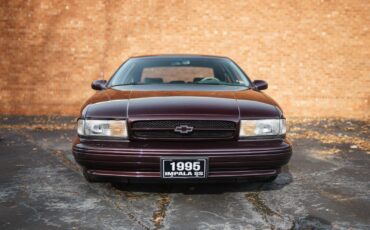 Chevrolet-Impala-Berline-1995-Burgundy-Gray-53675-2