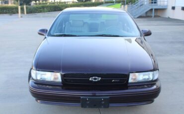 Chevrolet-Impala-Berline-1995-Maroon-Gray-120461-5