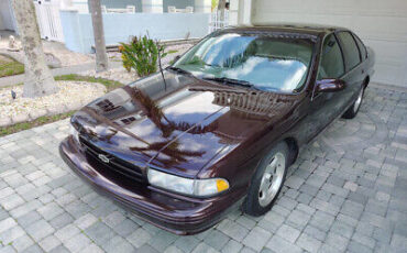 Chevrolet-Impala-Berline-1995-Red-Gray-50522-13