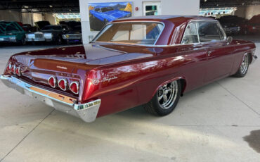 Chevrolet-Impala-Break-1962-Maroon-Tan-2-4