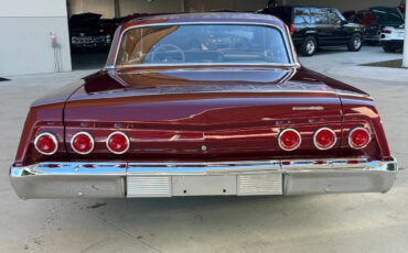 Chevrolet-Impala-Break-1962-Maroon-Tan-2-5