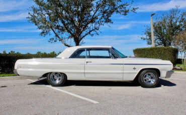 Chevrolet-Impala-Break-1964-White-Black-57407-1