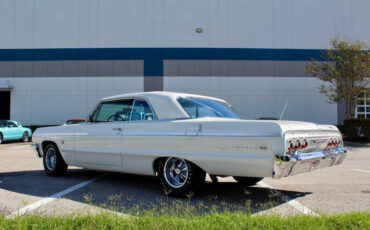 Chevrolet-Impala-Break-1964-White-Black-57407-11