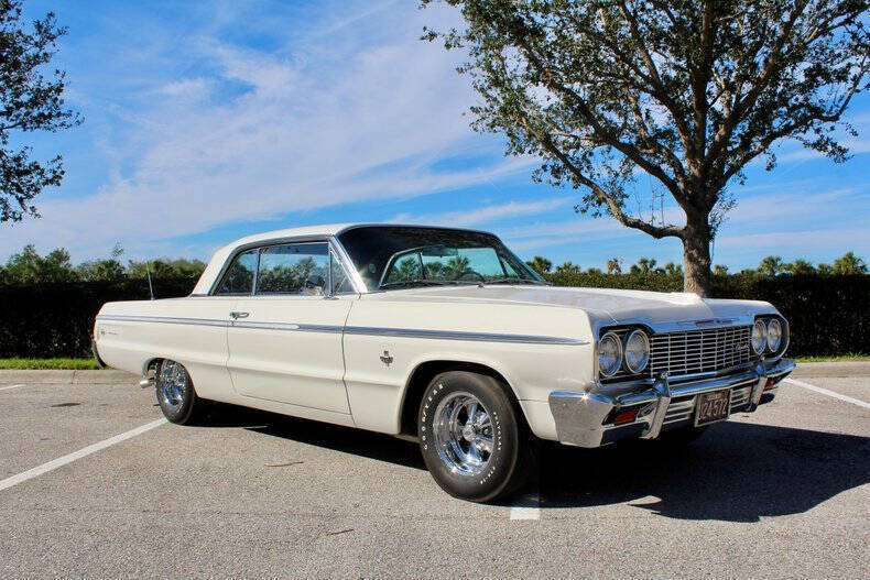 Chevrolet-Impala-Break-1964-White-Black-57407-3