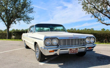 Chevrolet-Impala-Break-1964-White-Black-57407-4