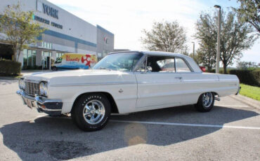 Chevrolet-Impala-Break-1964-White-Black-57407-8