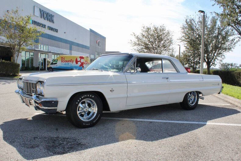 Chevrolet-Impala-Break-1964-White-Black-57407-8