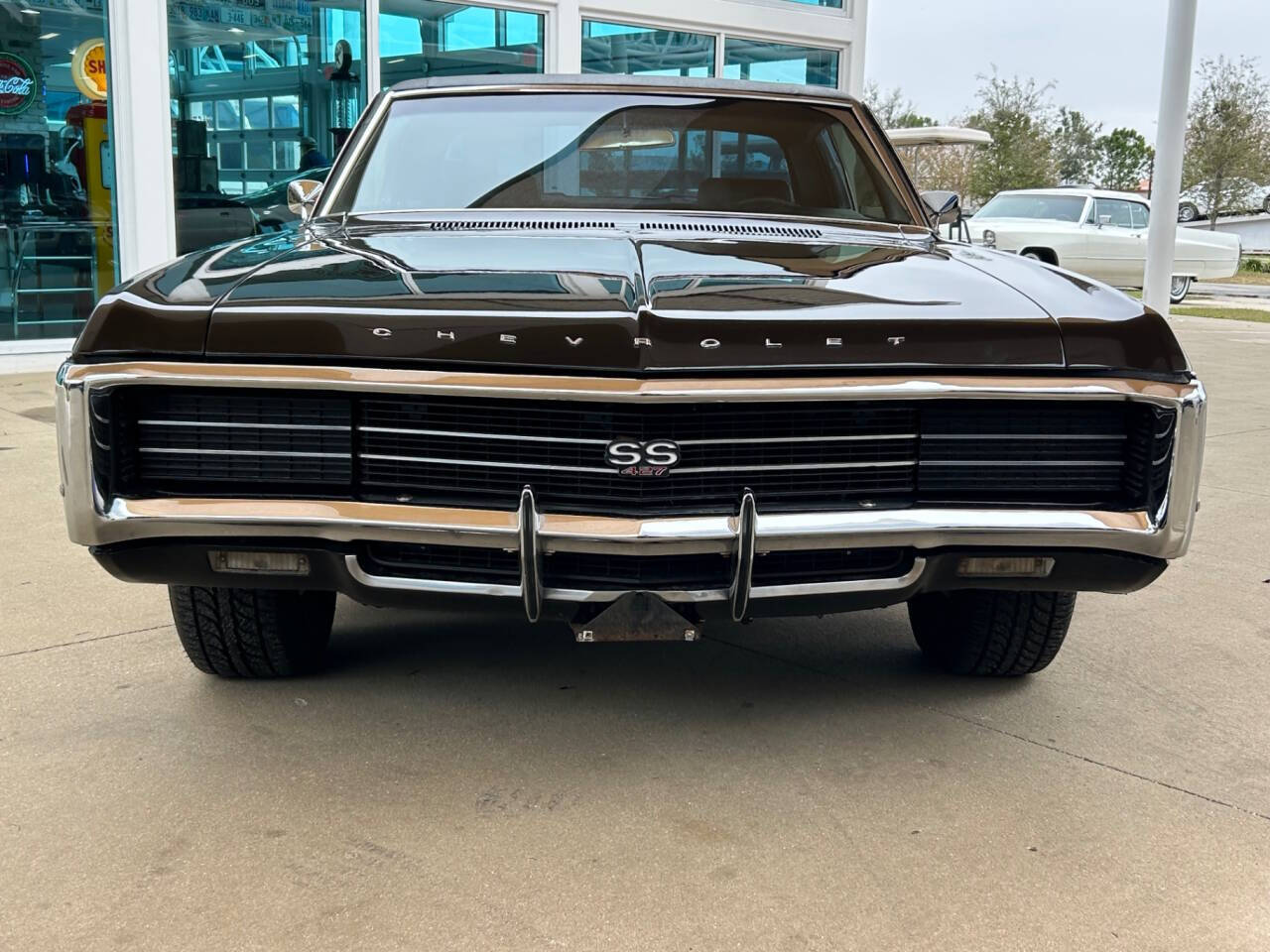 Chevrolet-Impala-Break-1969-Black-Black-142446-1