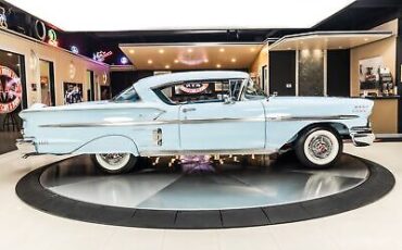 Chevrolet-Impala-Cabriolet-1958-Blue-Blue-16906-11