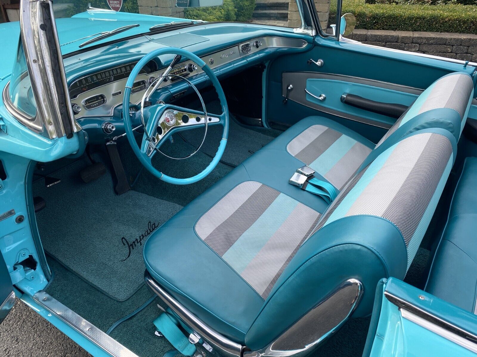 Chevrolet-Impala-Cabriolet-1958-Turquoise-Turquoise-and-Gray-Tri-Color-128876-24