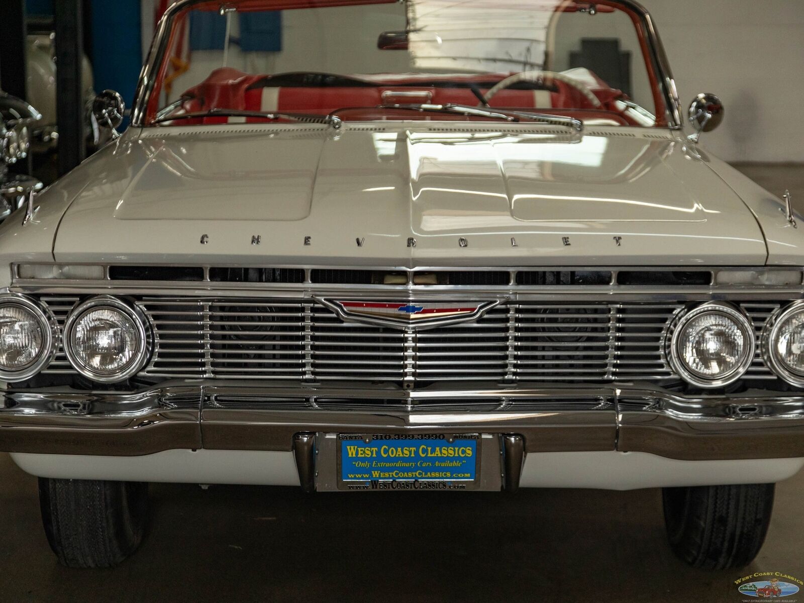 Chevrolet-Impala-Cabriolet-1961-White-119402-14