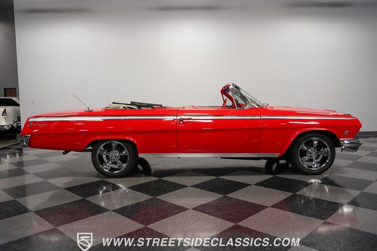 Chevrolet-Impala-Cabriolet-1962-Red-Red-133265-14