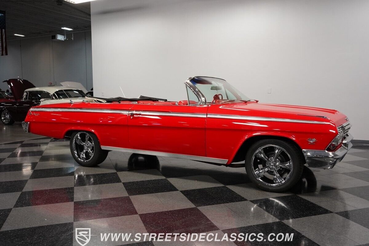 Chevrolet-Impala-Cabriolet-1962-Red-Red-133265-15