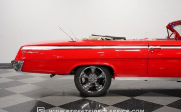 Chevrolet-Impala-Cabriolet-1962-Red-Red-133265-29