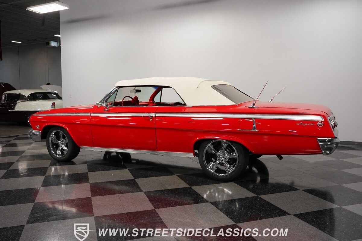 Chevrolet-Impala-Cabriolet-1962-Red-Red-133265-8