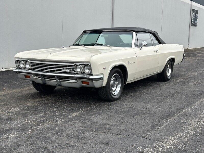 Chevrolet-Impala-Cabriolet-1966-Cream-Black-174213-17