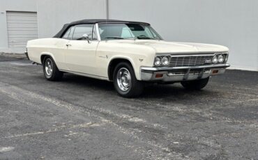 Chevrolet-Impala-Cabriolet-1966-Cream-Black-174213-2