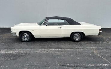 Chevrolet-Impala-Cabriolet-1966-Cream-Black-174213-21