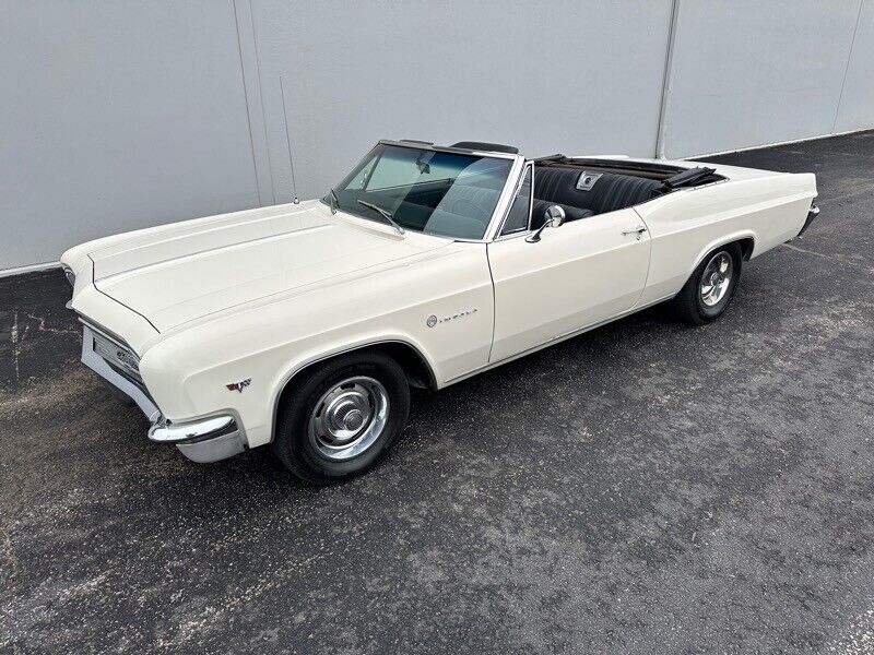 Chevrolet-Impala-Cabriolet-1966-Cream-Black-174213-37