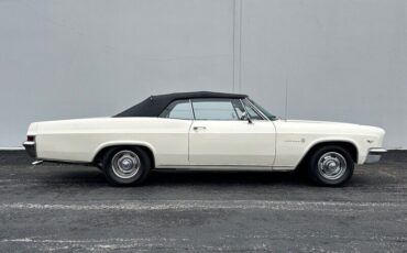 Chevrolet-Impala-Cabriolet-1966-Cream-Black-174213-6