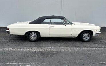 Chevrolet-Impala-Cabriolet-1966-Cream-Black-174213-7