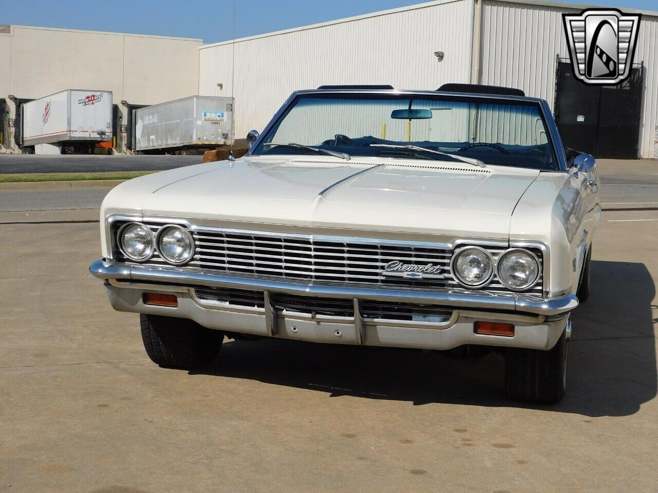 Chevrolet-Impala-Cabriolet-1966-White-Black-13266-11