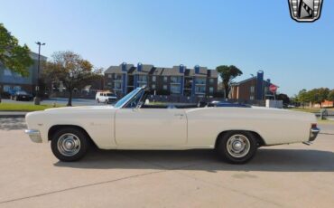 Chevrolet-Impala-Cabriolet-1966-White-Black-13266-3