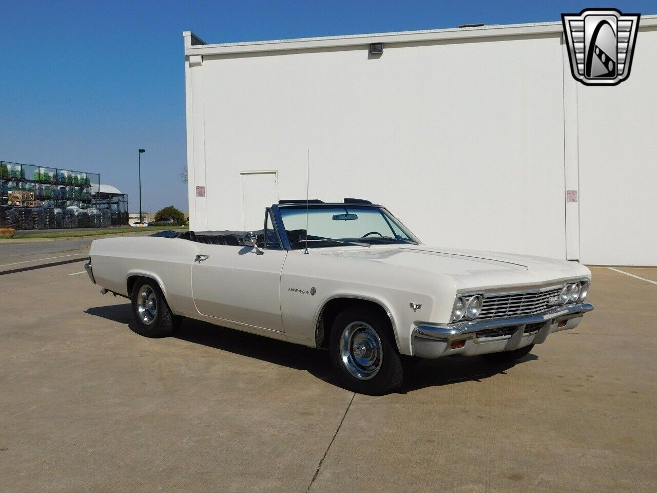 Chevrolet-Impala-Cabriolet-1966-White-Black-13266-9